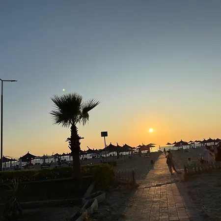 Lovely Sea-view Apartament